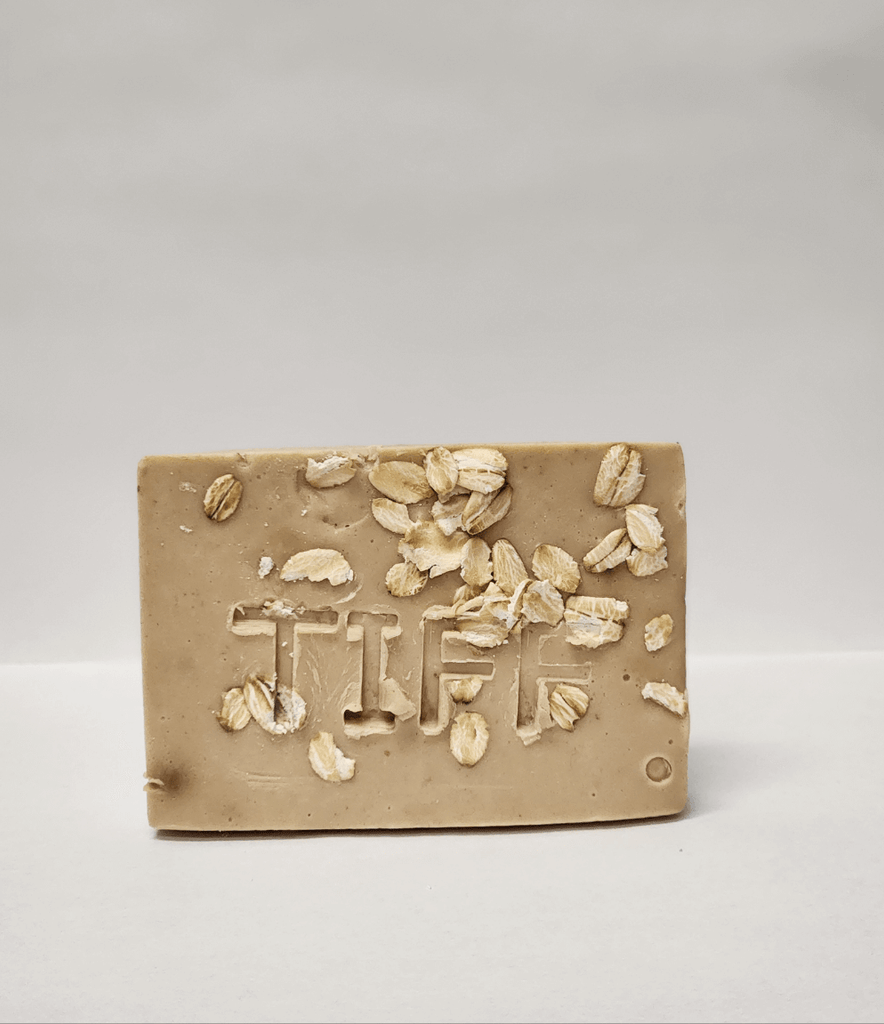Aloe Vera & Oatmeal Beauty Bar - TiffanyBodyBeautySkincare 